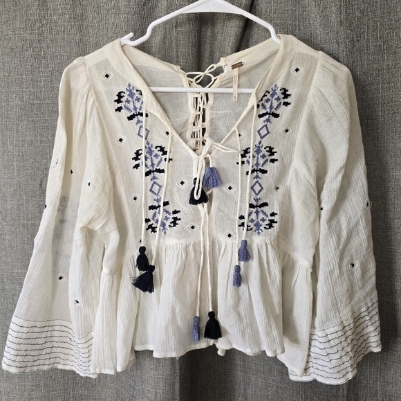 Free People Tops - Free People Lace Up Embroidered Blouse White/Blue Floral Bell Sleeve Size XS